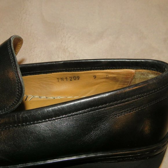 Salvatore Ferragamo Black Leather Vibram Gancini Horsebit Loafers 9D main image 5